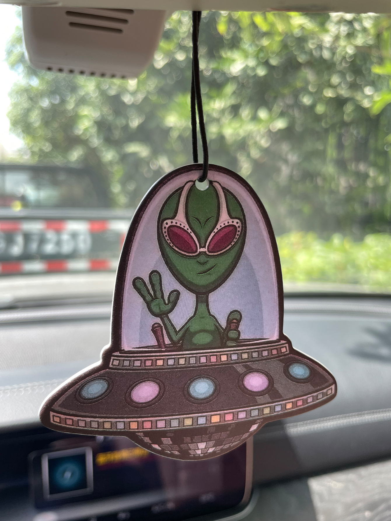 Home Fragrance That Lasts Long - Alien/Hilton Fresh Scent Five-Star Neutral Car