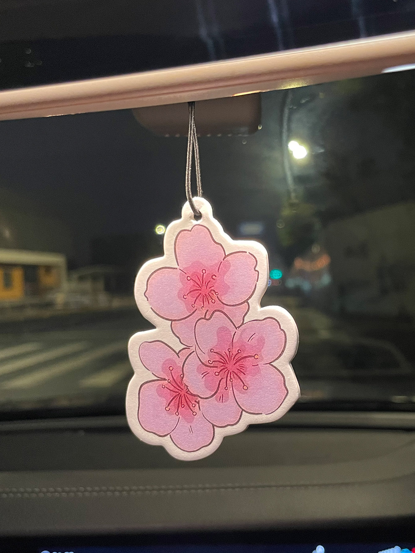 Sakura/Freesia Fresh Scent Fiv - مراجعة Home Fragrance That Lasts Long وسعره